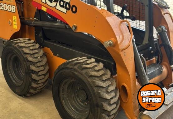 Camiones y Gr�as - MINICARGADORA CASSE SR200 - En Venta