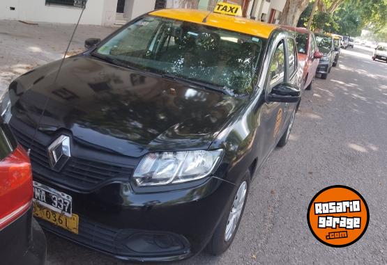 Autos - Renault Logan 2016 GNC 100000Km - En Venta