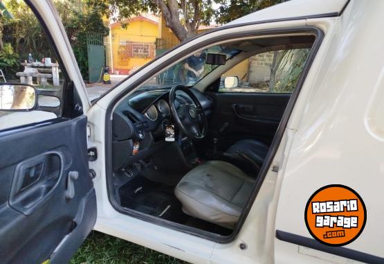 Utilitarios - Volkswagen Caddy 2006 Diesel 286000Km - En Venta