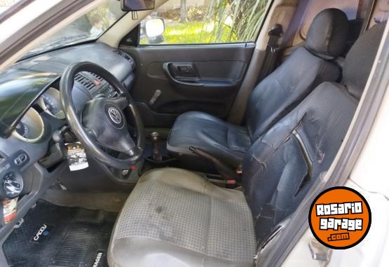 Utilitarios - Volkswagen Caddy 2006 Diesel 286000Km - En Venta