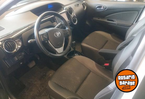 Autos - Toyota Etios 2023 Nafta 66000Km - En Venta