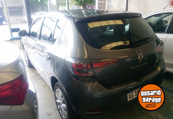 Autos - Renault Sandero 2023 Nafta 60000Km - En Venta