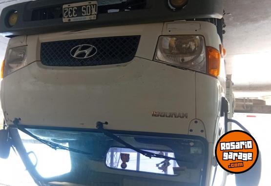 Camiones y Grúas - Hyundai hd65 - En Venta