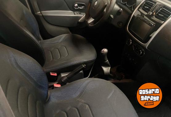 Autos - Renault Sandero 2017 Nafta 128000Km - En Venta