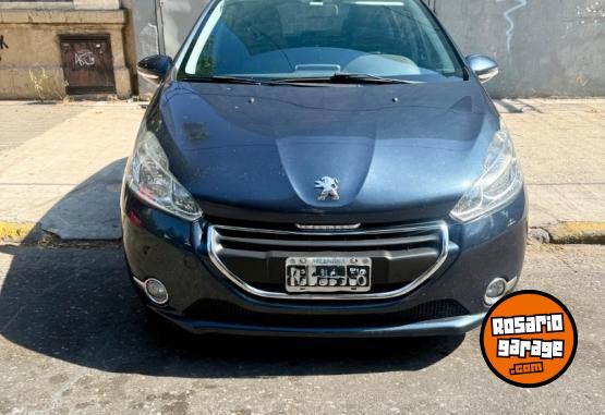 Autos - Peugeot 208 Allure Nav Touch 2014 Nafta 96500Km - En Venta