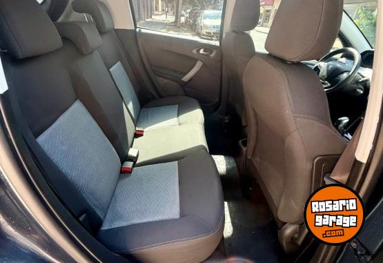 Autos - Peugeot 208 Allure Nav Touch 2014 Nafta 96500Km - En Venta