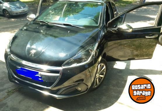 Autos - Peugeot 208 feline 2017 Nafta 50000Km - En Venta