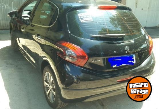 Autos - Peugeot 208 feline 2017 Nafta 50000Km - En Venta