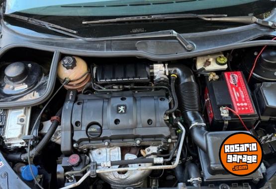 Autos - Peugeot 206 xs premium 2005 Nafta 121000Km - En Venta