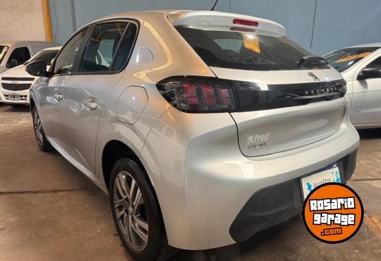 Autos - Peugeot 208 2022 Nafta 63000Km - En Venta
