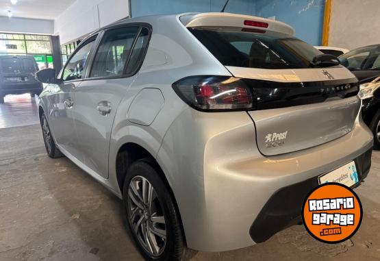 Autos - Peugeot 208 2022 Nafta 63000Km - En Venta
