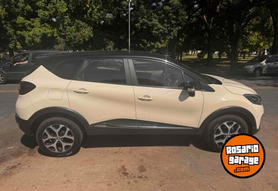 Autos - Renault Captur intens cvt 1.6 aut 2019 Nafta 62000Km - En Venta