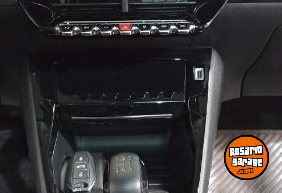 Autos - Peugeot 208 ALLURE 2022 Nafta 66765Km - En Venta