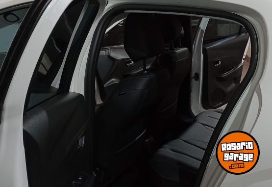Autos - Peugeot 208 ALLURE 2022 Nafta 66765Km - En Venta