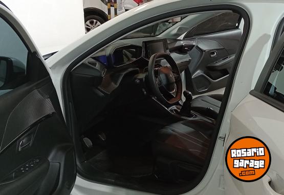 Autos - Peugeot 208 ALLURE 2022 Nafta 66765Km - En Venta