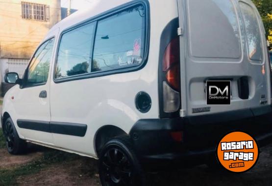 Utilitarios - Renault Kango 2006 Nafta 110000Km - En Venta