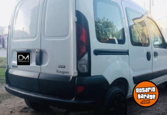 Utilitarios - Renault Kango 2006 Nafta 110000Km - En Venta