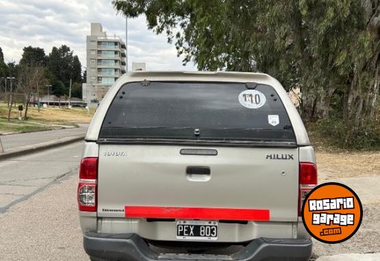 Camionetas - Toyota Hilux Dx 2015 Diesel 151000Km - En Venta