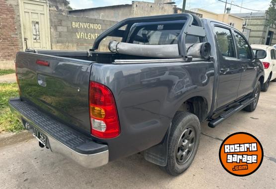 Camionetas - Toyota HILUX DX 2010 Diesel 385000Km - En Venta