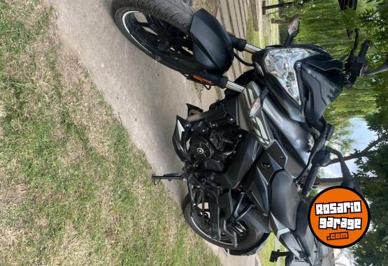 Motos - Bajaj Rousser NS200 2023 Nafta 2300Km - En Venta
