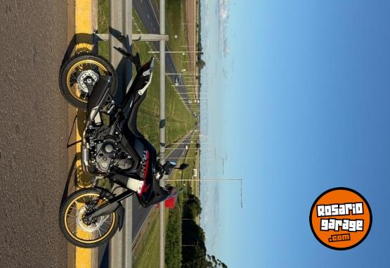 Motos - Honda Transalp 2025 Nafta 800Km - En Venta
