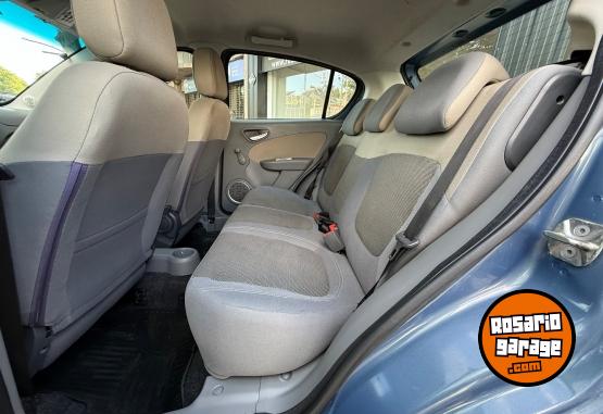 Autos - Fiat Palio Essence 2015 Nafta 94000Km - En Venta