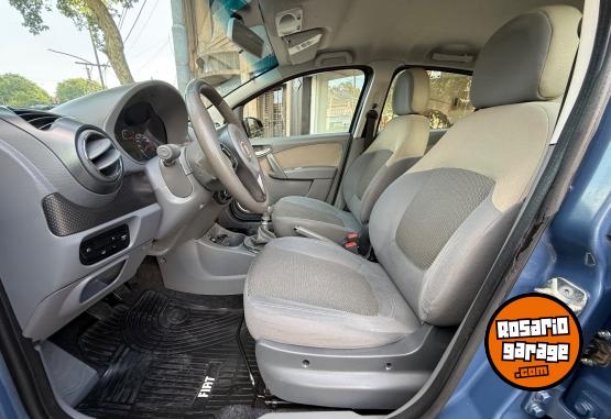 Autos - Fiat Palio Essence 2015 Nafta 94000Km - En Venta