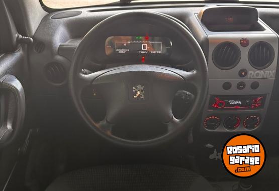 Utilitarios - Peugeot Partner 2018 Nafta 75000Km - En Venta