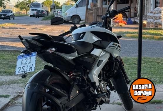 Motos - Bajaj Ns 200 2024 Nafta 4800Km - En Venta