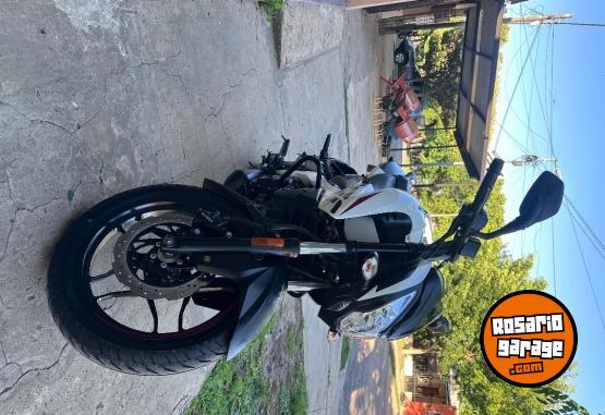 Motos - Bajaj Ns 200 2024 Nafta 4800Km - En Venta