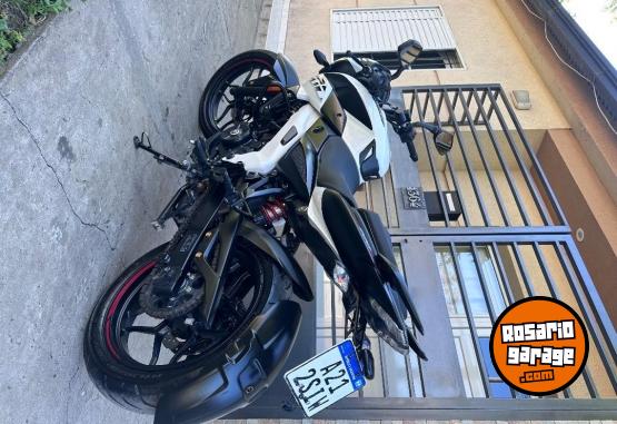 Motos - Bajaj Ns 200 2024 Nafta 4800Km - En Venta