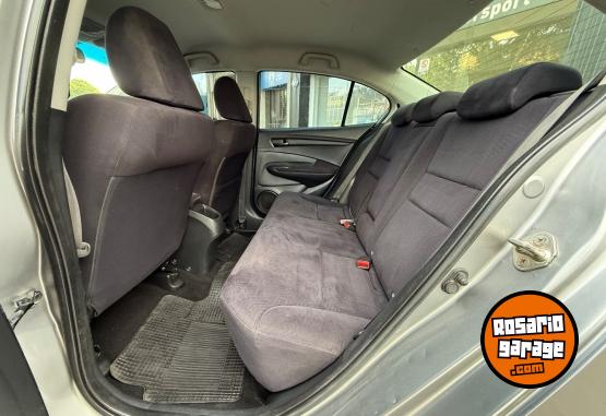 Autos - Honda City 2012 Nafta 140000Km - En Venta