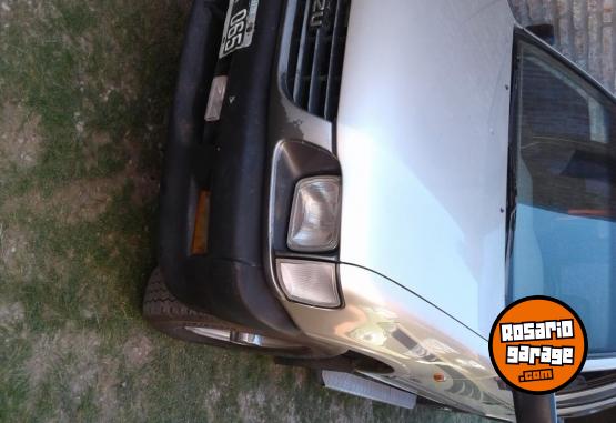 Camionetas - Isuzu Pick up 1998 Diesel 281000Km - En Venta