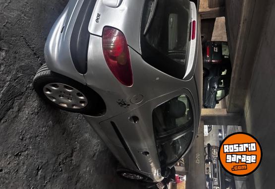 Autos - Peugeot 206 2007 Diesel 145000Km - En Venta
