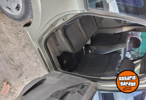 Camionetas - Chevrolet Meriva GL PLUS 2006 Nafta 275000Km - En Venta