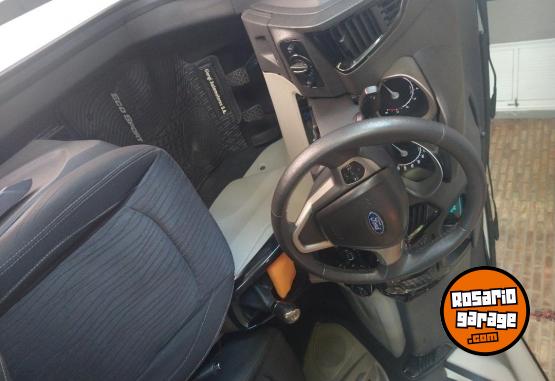 Autos - Ford Ecosport titanium 2015 Nafta 115Km - En Venta