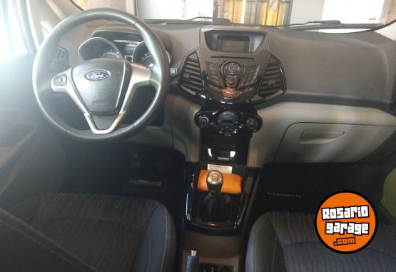Autos - Ford Ecosport titanium 2015 Nafta 115Km - En Venta