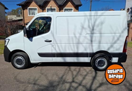 Utilitarios - Renault Máster corta L1H1 2025 Diesel 79Km - En Venta