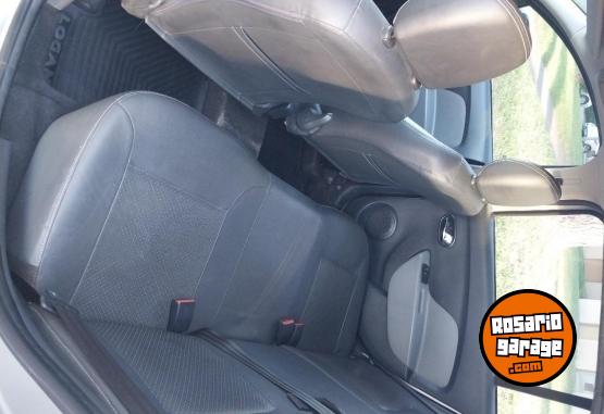 Autos - Renault Logan PrivilegePLUS1.616v 2016 Nafta 158000Km - En Venta