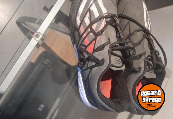 Deportes - Vendo botines futbol 5 - En Venta