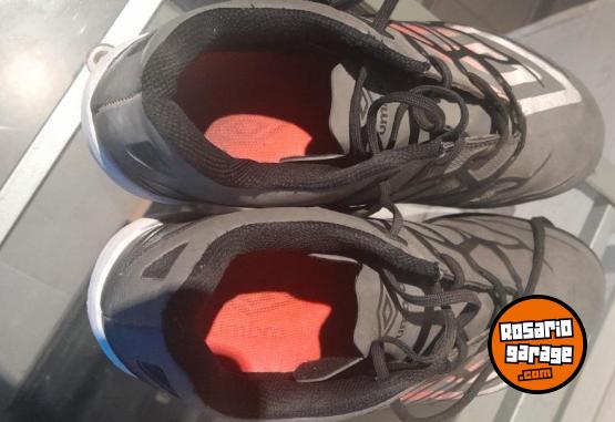 Deportes - Vendo botines futbol 5 - En Venta