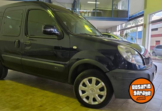 Utilitarios - Renault Kangoo Auth. Plus 1.6 DA 2011 Nafta 235000Km - En Venta