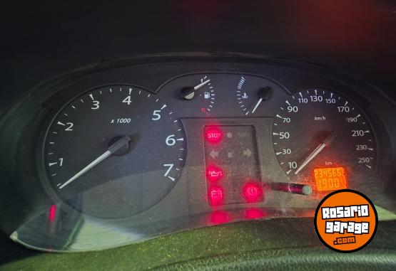 Utilitarios - Renault Kangoo Auth. Plus 1.6 DA 2011 Nafta 235000Km - En Venta