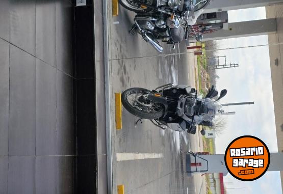 Motos - Bmw F 900 GS ADVENTURE 2025 Nafta 1400Km - En Venta
