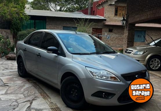 Autos - Ford Focus 2010 Nafta 160000Km - En Venta