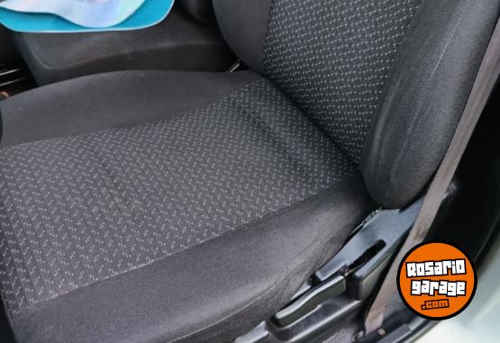 Camionetas - Ford XL plus 2010 GNC 235000Km - En Venta