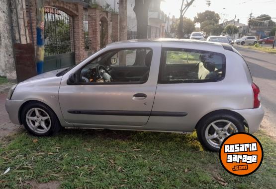 Autos - Renault Clio II 2010 Nafta 148000Km - En Venta