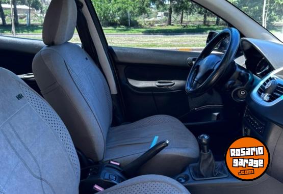 Autos - Peugeot 207 Compact XT HDI 2010 Diesel 220000Km - En Venta