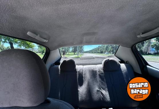 Autos - Peugeot 207 Compact XT HDI 2010 Diesel 220000Km - En Venta