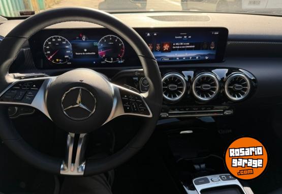Autos - Mercedes Benz A200 2025 Nafta 2900Km - En Venta